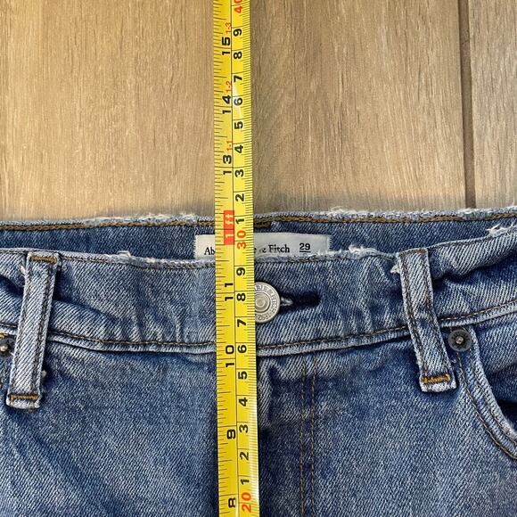 Abercrombie & Fitch 90s Relaxed High Rise Jeans Size 29 Short Blue Women’s Denim - Picture 8 of 10